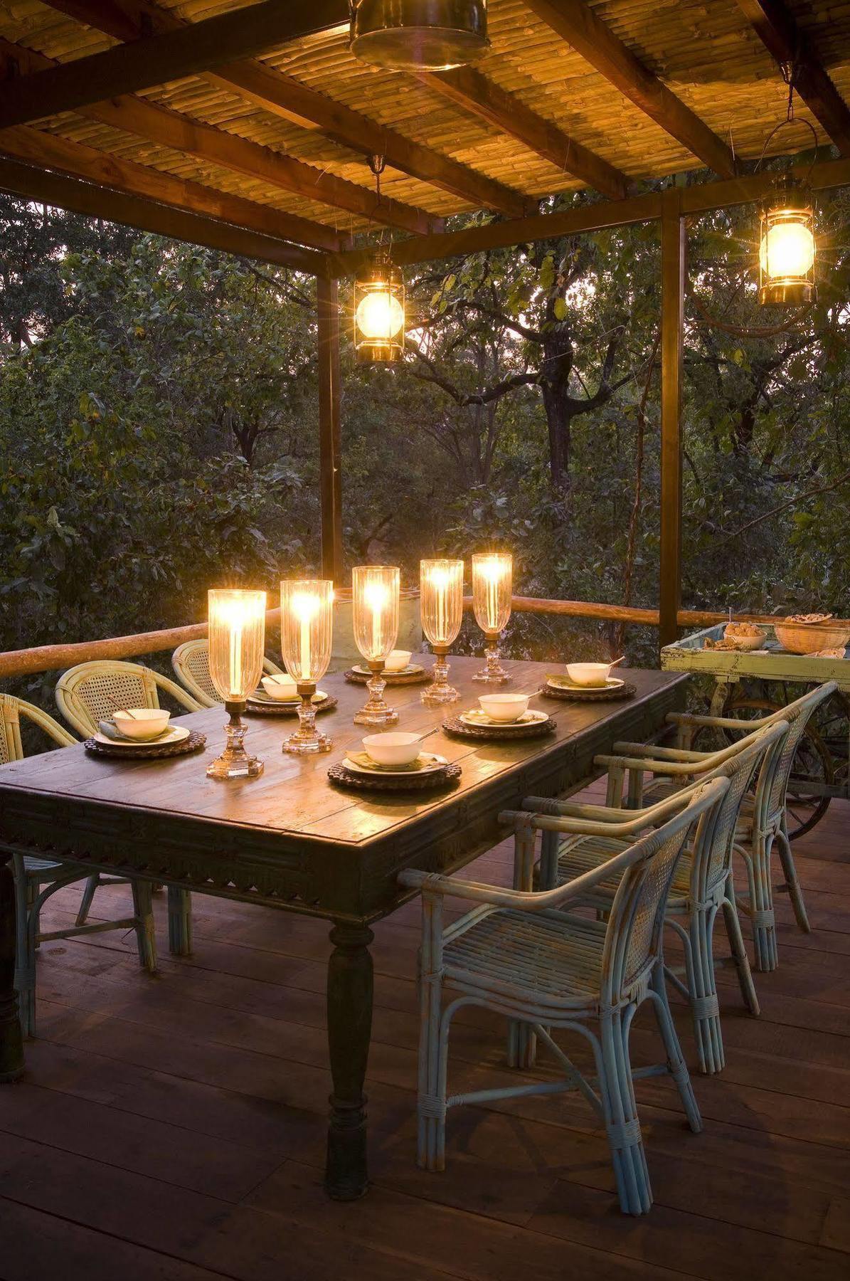 Baghvan Pench National Park - A Taj Safari Lodge Behrai Étterem fotó