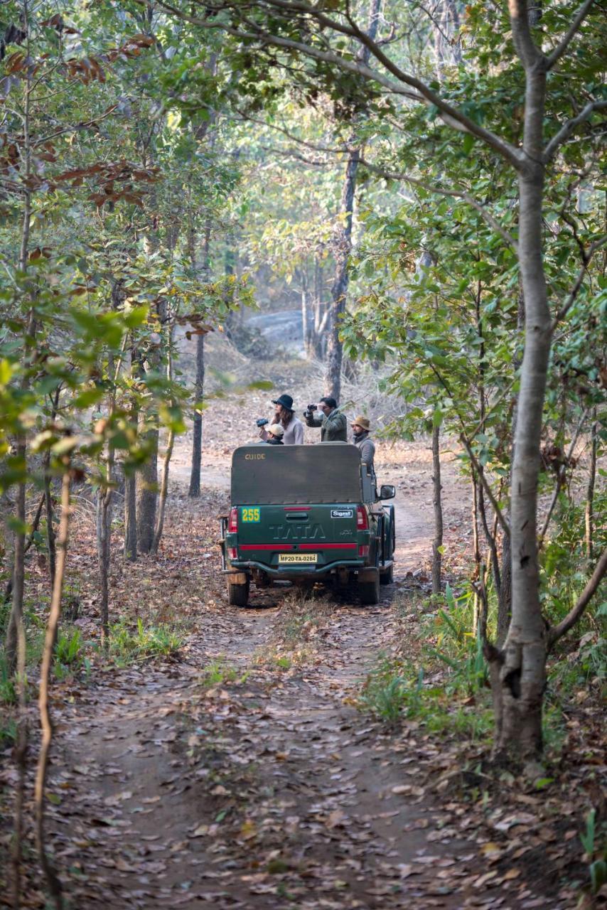 Baghvan Pench National Park - A Taj Safari Lodge Behrai Kültér fotó